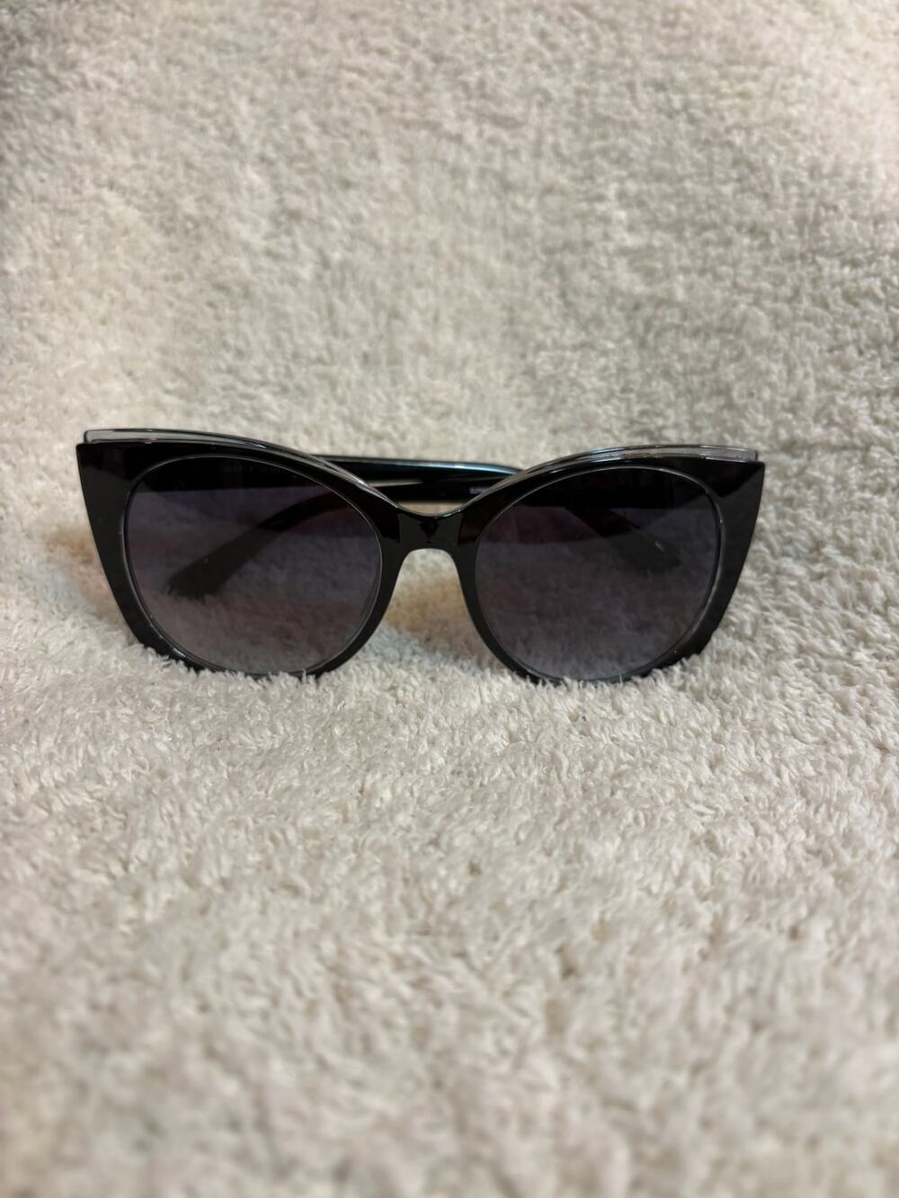 Draper James Black Cat Eye Designer Sunglasses Women Chic Frame